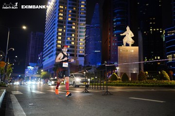 HO CHI MINH CITY NIGHT RUN EXIMBANK 2024 - Ảnh #1989420