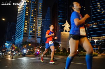 HO CHI MINH CITY NIGHT RUN EXIMBANK 2024 - Ảnh #1989566