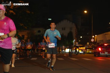 HO CHI MINH CITY NIGHT RUN EXIMBANK 2024 - Ảnh #2029819