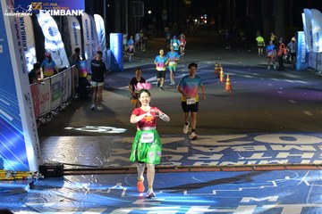 HO CHI MINH CITY NIGHT RUN EXIMBANK 2024 - Ảnh #2029370