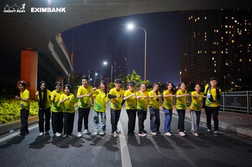 HO CHI MINH CITY NIGHT RUN EXIMBANK 2024 - Ảnh #1988296