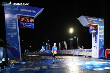 HO CHI MINH CITY NIGHT RUN EXIMBANK 2024 - Ảnh #2065140