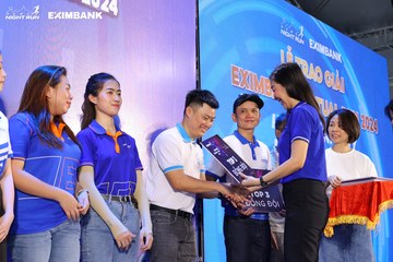 HO CHI MINH CITY NIGHT RUN EXIMBANK 2024 - Ảnh #1965801