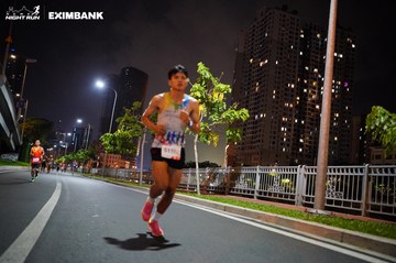 HO CHI MINH CITY NIGHT RUN EXIMBANK 2024 - Ảnh #1988703