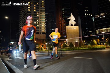 HO CHI MINH CITY NIGHT RUN EXIMBANK 2024 - Ảnh #1990173