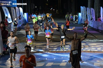 HO CHI MINH CITY NIGHT RUN EXIMBANK 2024 - Ảnh #2031545