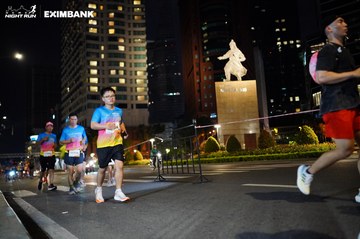 HO CHI MINH CITY NIGHT RUN EXIMBANK 2024 - Ảnh #1990193