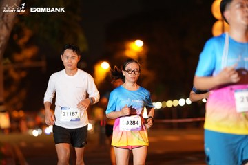HO CHI MINH CITY NIGHT RUN EXIMBANK 2024 - Ảnh #2160369