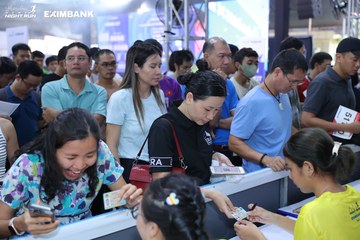 HO CHI MINH CITY NIGHT RUN EXIMBANK 2024 - Ảnh #1964252