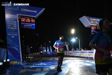 HO CHI MINH CITY NIGHT RUN EXIMBANK 2024 - Ảnh #2062450