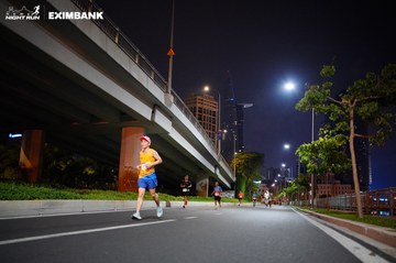 HO CHI MINH CITY NIGHT RUN EXIMBANK 2024 - Ảnh #1988909