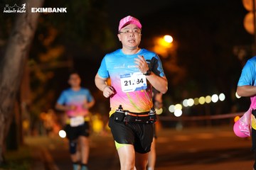 HO CHI MINH CITY NIGHT RUN EXIMBANK 2024 - Ảnh #2160526
