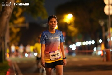 HO CHI MINH CITY NIGHT RUN EXIMBANK 2024 - Ảnh #2160169