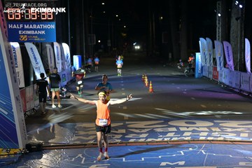 HO CHI MINH CITY NIGHT RUN EXIMBANK 2024 - Ảnh #2027349