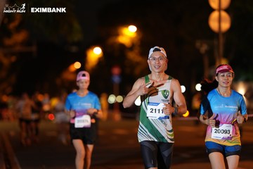 HO CHI MINH CITY NIGHT RUN EXIMBANK 2024 - Ảnh #2159738