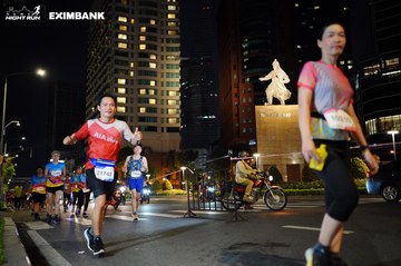 HO CHI MINH CITY NIGHT RUN EXIMBANK 2024 - Ảnh #1990480
