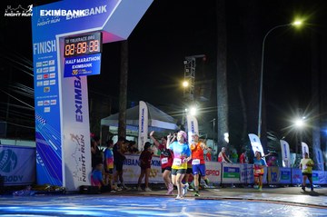 HO CHI MINH CITY NIGHT RUN EXIMBANK 2024 - Ảnh #2034639