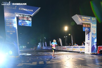 HO CHI MINH CITY NIGHT RUN EXIMBANK 2024 - Ảnh #2065202