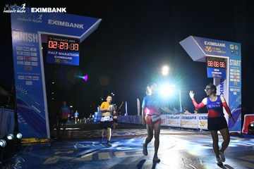 HO CHI MINH CITY NIGHT RUN EXIMBANK 2024 - Ảnh #2063103