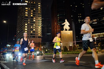 HO CHI MINH CITY NIGHT RUN EXIMBANK 2024 - Ảnh #1990274