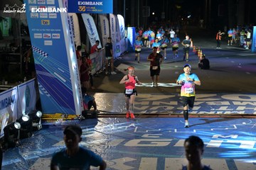 HO CHI MINH CITY NIGHT RUN EXIMBANK 2024 - Ảnh #2029869