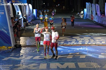 HO CHI MINH CITY NIGHT RUN EXIMBANK 2024 - Ảnh #2026341