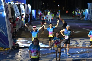 HO CHI MINH CITY NIGHT RUN EXIMBANK 2024 - Ảnh #2032910