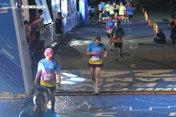 HO CHI MINH CITY NIGHT RUN EXIMBANK 2024 - Ảnh #2029307