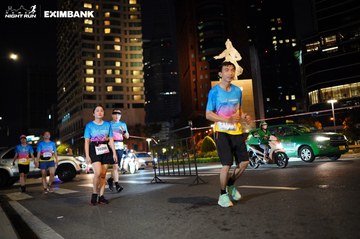 HO CHI MINH CITY NIGHT RUN EXIMBANK 2024 - Ảnh #1990333