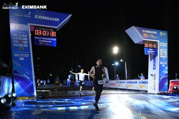 HO CHI MINH CITY NIGHT RUN EXIMBANK 2024 - Ảnh #2062176