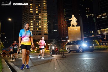 HO CHI MINH CITY NIGHT RUN EXIMBANK 2024 - Ảnh #1991087
