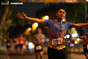 HO CHI MINH CITY NIGHT RUN EXIMBANK 2024 - Ảnh #2159936