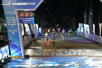 HO CHI MINH CITY NIGHT RUN EXIMBANK 2024 - Ảnh #2028989