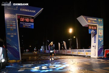 HO CHI MINH CITY NIGHT RUN EXIMBANK 2024 - Ảnh #2061576