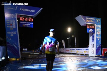 HO CHI MINH CITY NIGHT RUN EXIMBANK 2024 - Ảnh #2061930