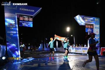 HO CHI MINH CITY NIGHT RUN EXIMBANK 2024 - Ảnh #2059028