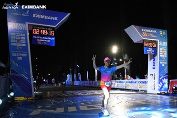 HO CHI MINH CITY NIGHT RUN EXIMBANK 2024 - Ảnh #2064155