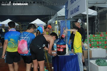 HO CHI MINH CITY NIGHT RUN EXIMBANK 2024 - Ảnh #2010849