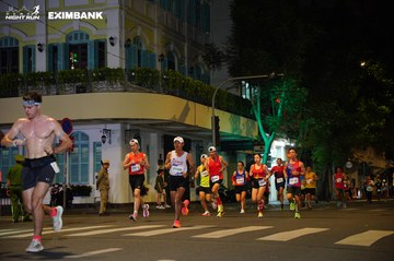 HO CHI MINH CITY NIGHT RUN EXIMBANK 2024 - Ảnh #2031033