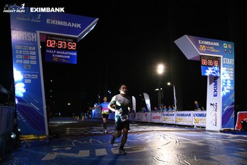 HO CHI MINH CITY NIGHT RUN EXIMBANK 2024 - Ảnh #2059614