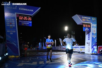 HO CHI MINH CITY NIGHT RUN EXIMBANK 2024 - Ảnh #2060470