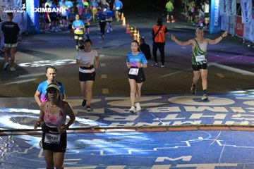 HO CHI MINH CITY NIGHT RUN EXIMBANK 2024 - Ảnh #2028200