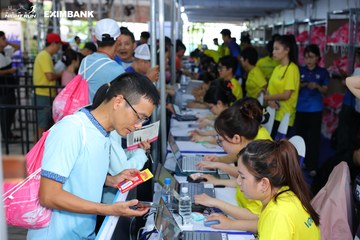 HO CHI MINH CITY NIGHT RUN EXIMBANK 2024 - Ảnh #1965653