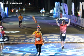 HO CHI MINH CITY NIGHT RUN EXIMBANK 2024 - Ảnh #2027935