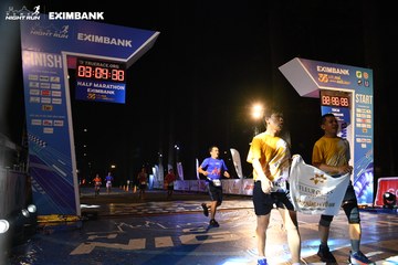HO CHI MINH CITY NIGHT RUN EXIMBANK 2024 - Ảnh #2063618