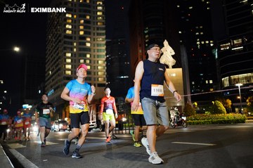 HO CHI MINH CITY NIGHT RUN EXIMBANK 2024 - Ảnh #1991233