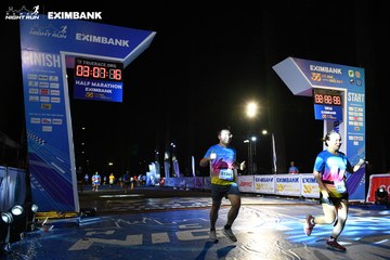 HO CHI MINH CITY NIGHT RUN EXIMBANK 2024 - Ảnh #2065935