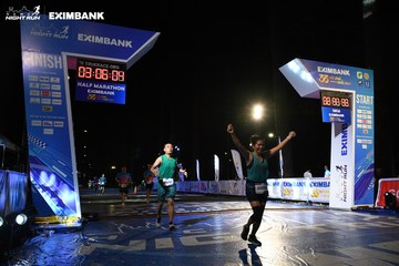 HO CHI MINH CITY NIGHT RUN EXIMBANK 2024 - Ảnh #2064852