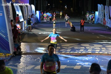 HO CHI MINH CITY NIGHT RUN EXIMBANK 2024 - Ảnh #2030425