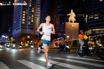 HO CHI MINH CITY NIGHT RUN EXIMBANK 2024 - Ảnh #1989003